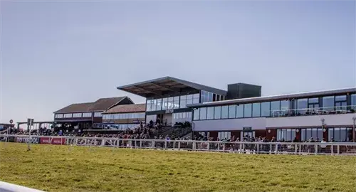Festive Raceday Tickets and Hospitality 2024 at Exeter Racecourse