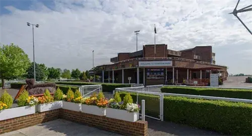 Picture of Kempton Park Racecourse